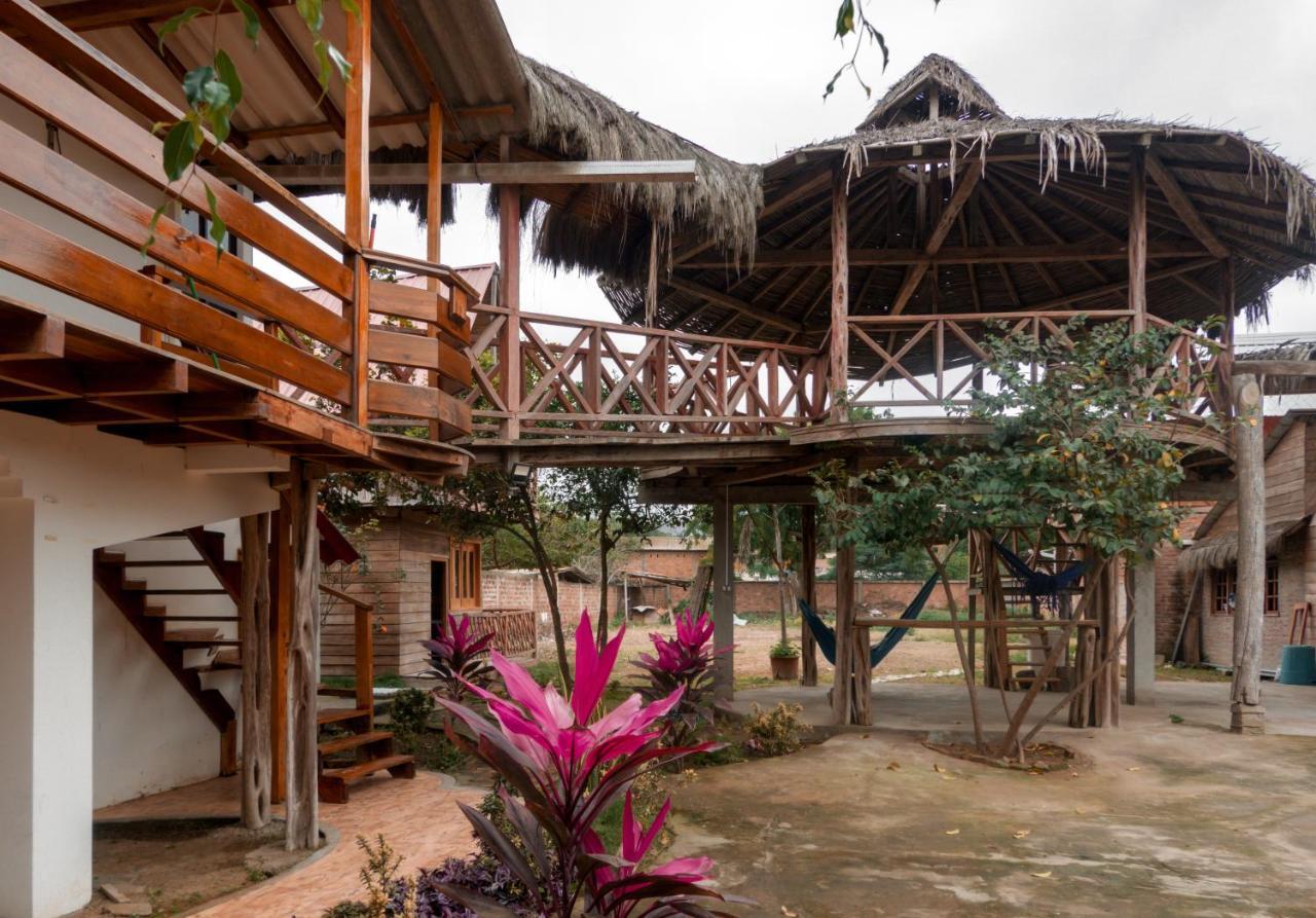 Hostal Tortuga Dorada Puerto López Eksteriør billede