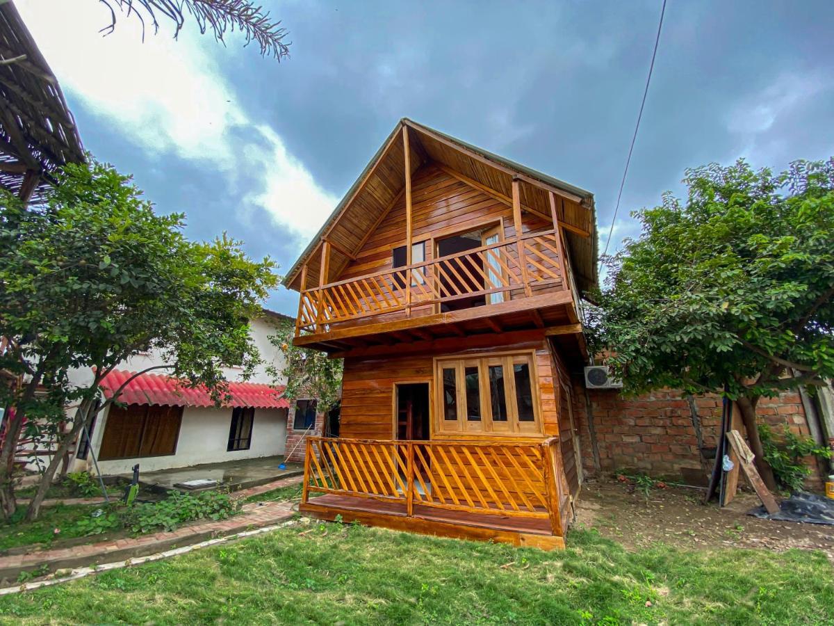 Hostal Tortuga Dorada Puerto López Eksteriør billede